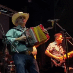 Jhonathan Chávez celebró sus 40 años de vida con gran matanza tradicional en Cañacillas de Santiago